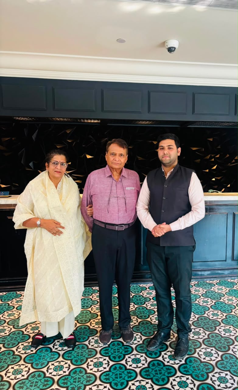 Former Union Cabinet Minister Shri Suresh Prabhu